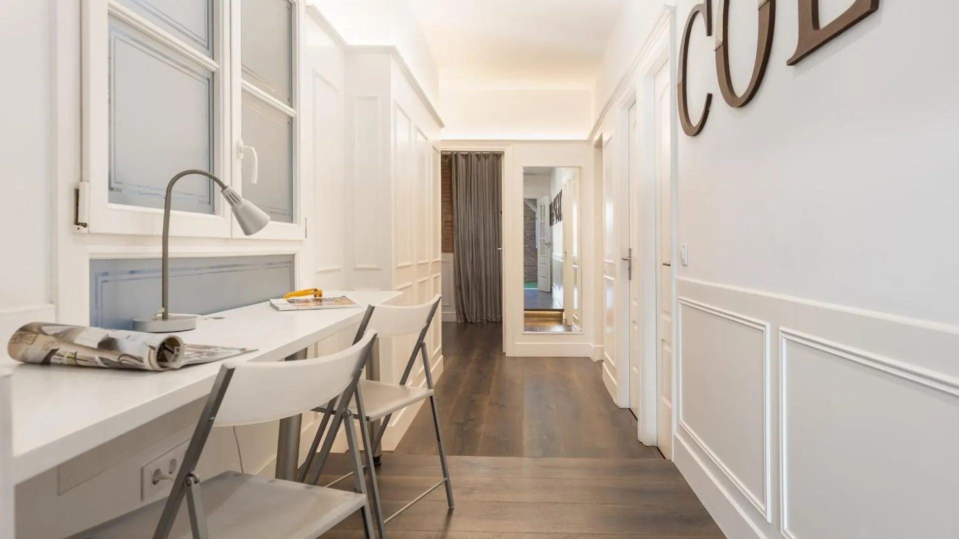 Enjoybcn Coliseum Apartments Barcelona