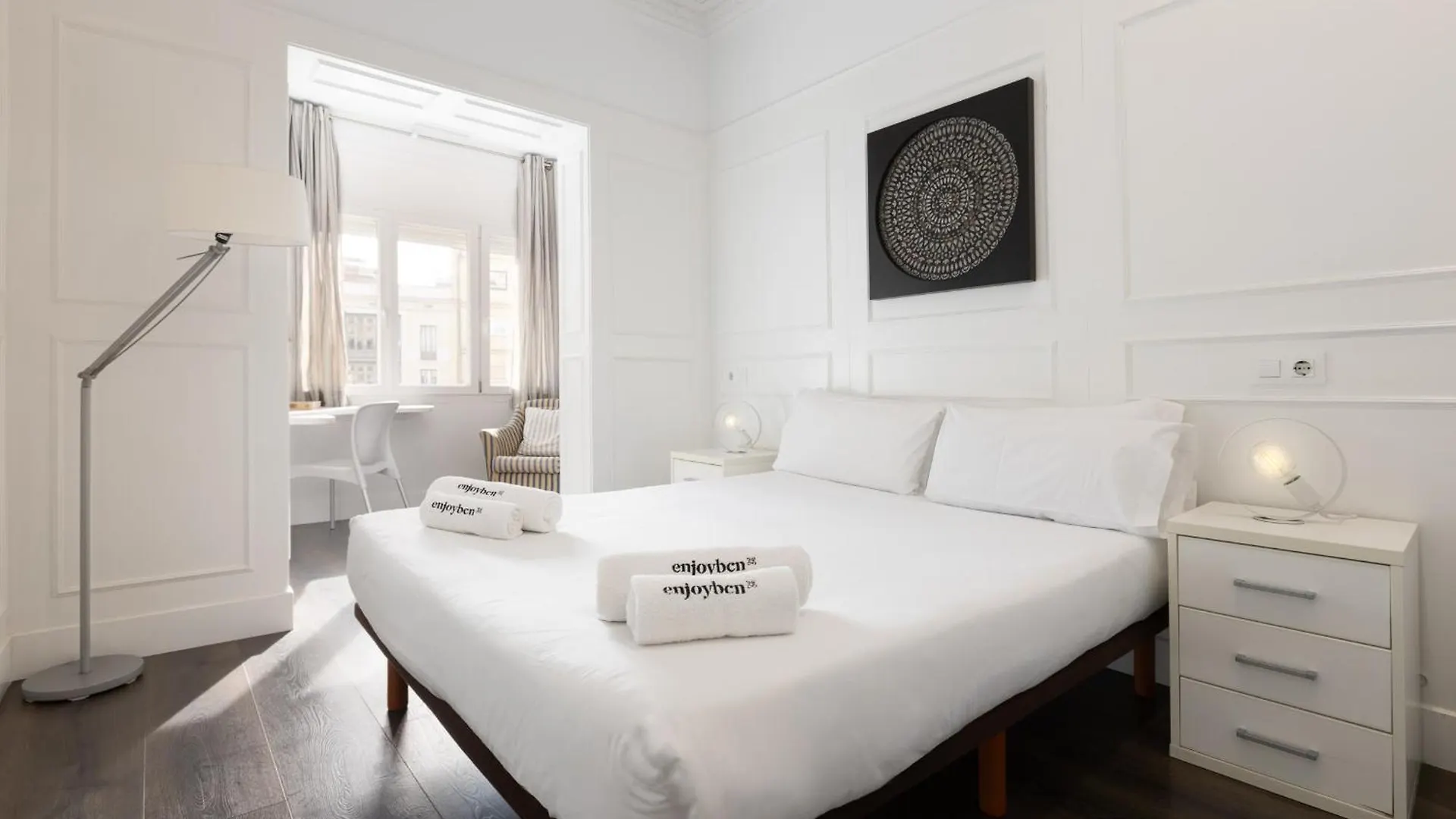 Enjoybcn Coliseum Apartments Barcelona Spanien