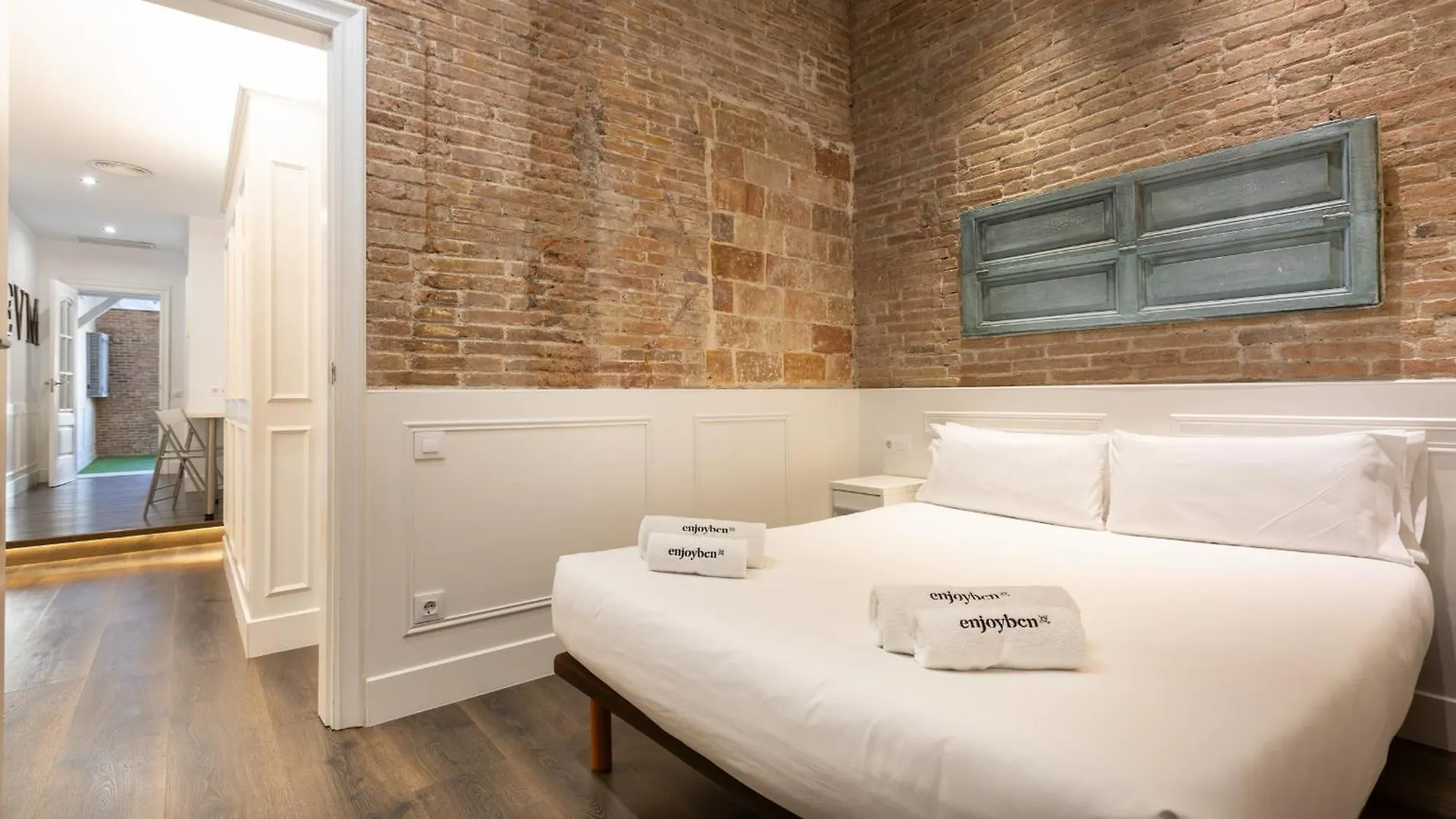 Enjoybcn Coliseum Apartments Barcelona