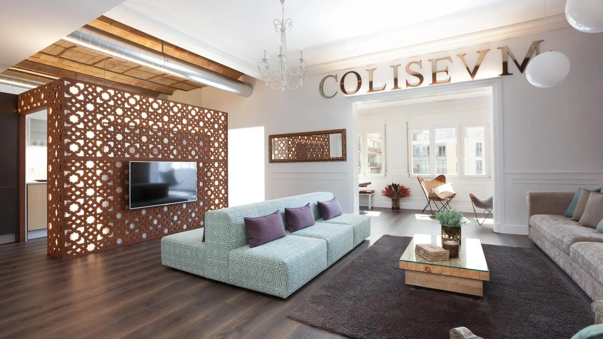 Enjoybcn Coliseum Apartments Barcelona Espanha