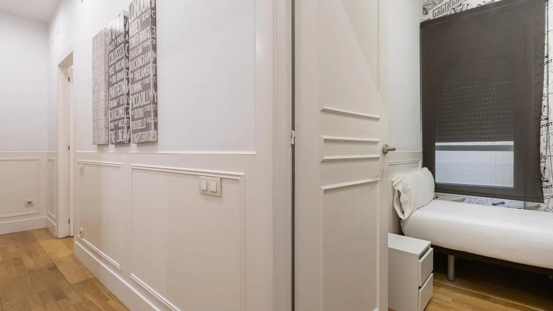 Enjoybcn Coliseum Apartments Barcelona