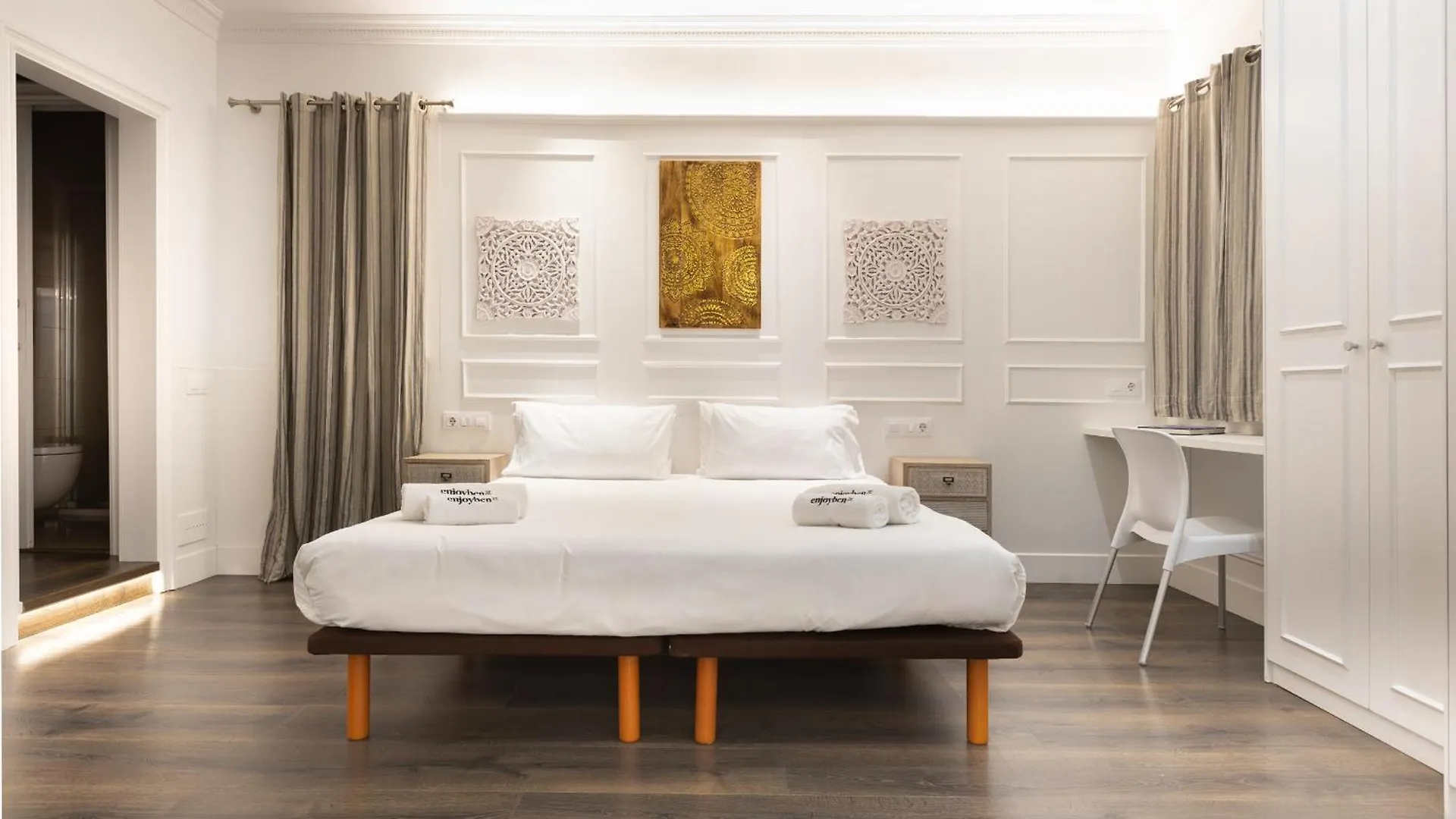 Enjoybcn Coliseum Apartments Barcelona